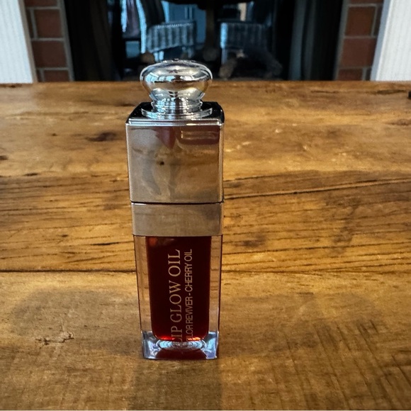 NEW Dior Lip Glow Oil Hydrating High-Shine Gloss - Bronzed Glow (062) - Picture 4 of 6